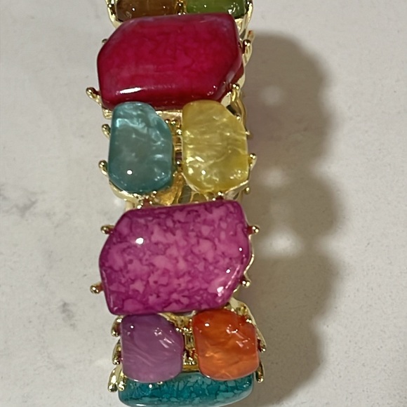 Adorable Beaded Elastic Bracelet Great Condition - Picture 3 of 9